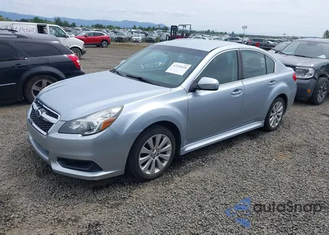 2014 Subaru Legacy 2.5I Premium from USA, damaged, VIN 4S3BMBC64E3035526
